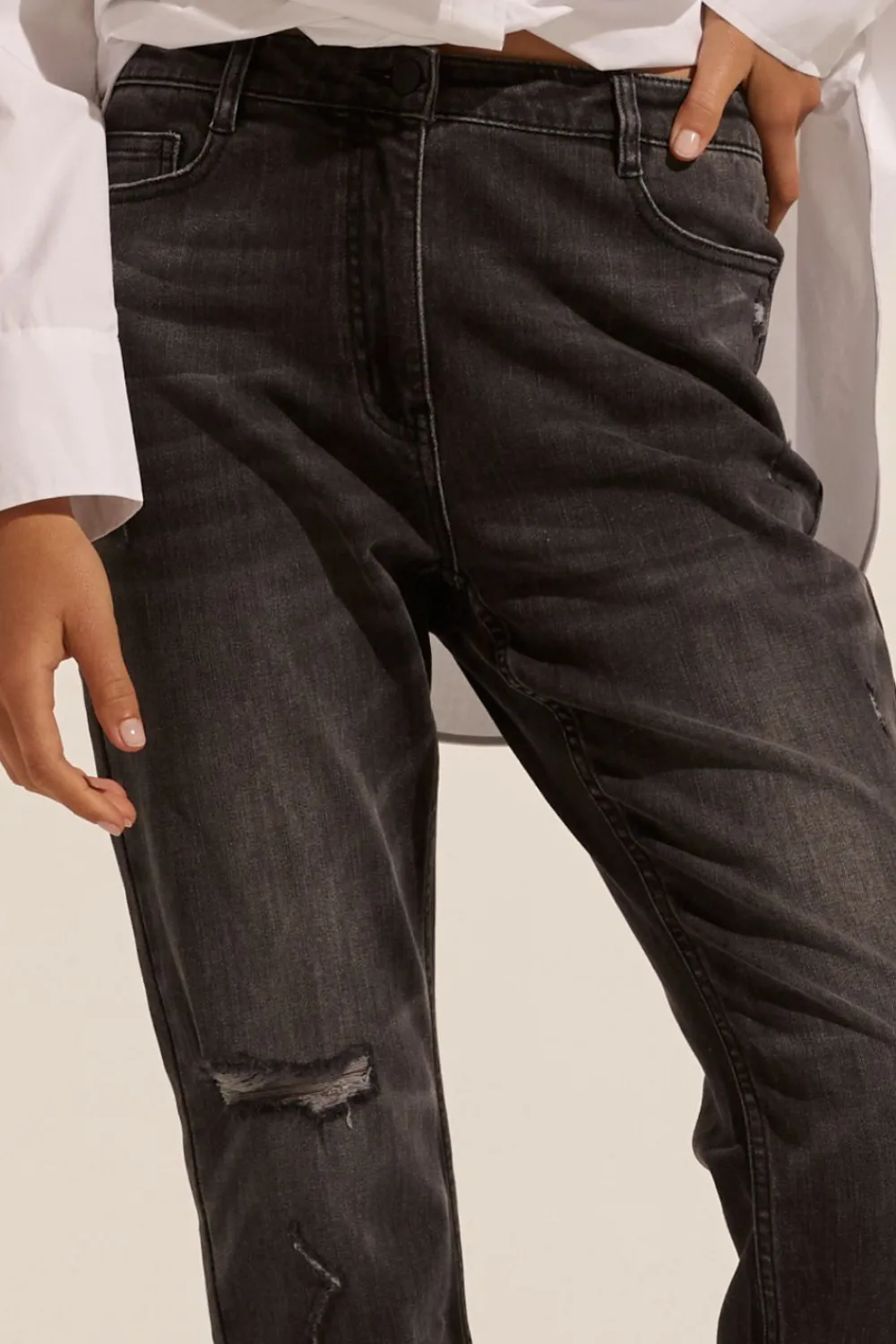 zoe kratzmann React Jean-Distressed Black|Women Bottoms